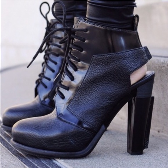 Alexander Wang Shoes - • Alexander Wang • Dakota Lace Up Ankle Boots 36